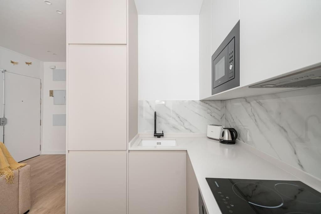 Lalatina I Calle Costanilla San Pedro 1Br 1Bh Madrid Exteriör bild