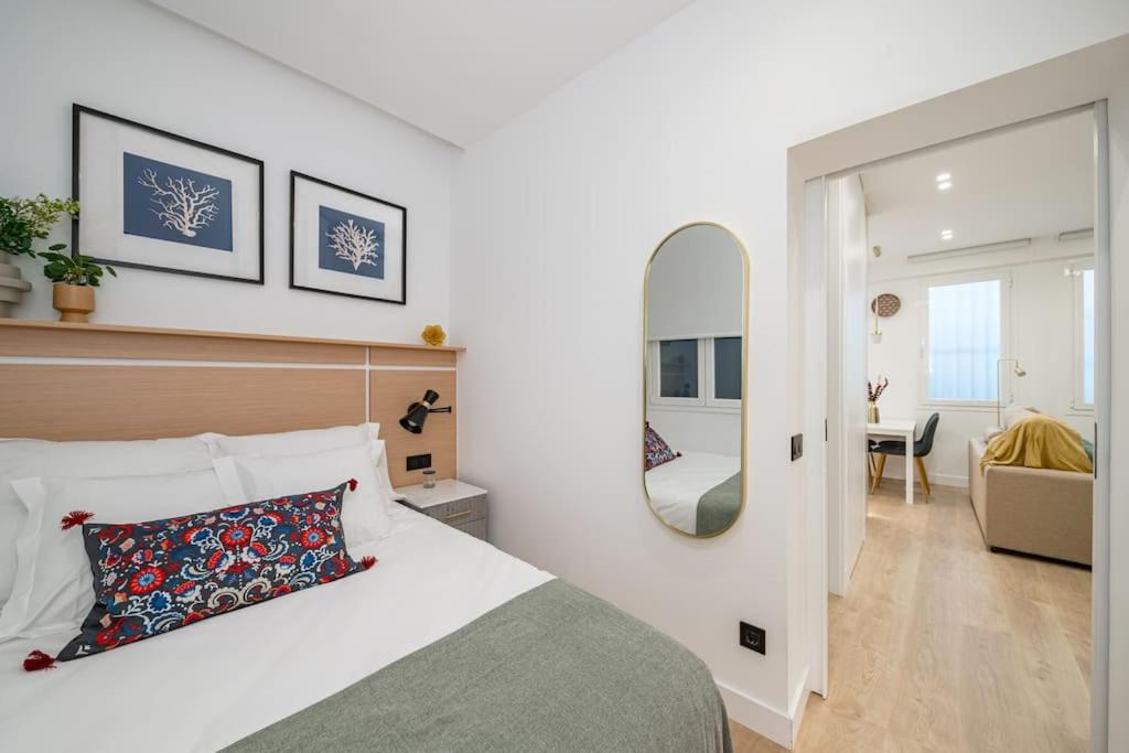 Lalatina I Calle Costanilla San Pedro 1Br 1Bh Madrid Exteriör bild